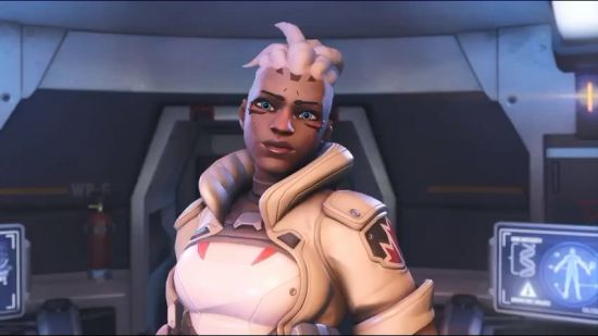 邓紫棋献声英雄联盟2025全球总决赛主题曲决赛将在成都举行