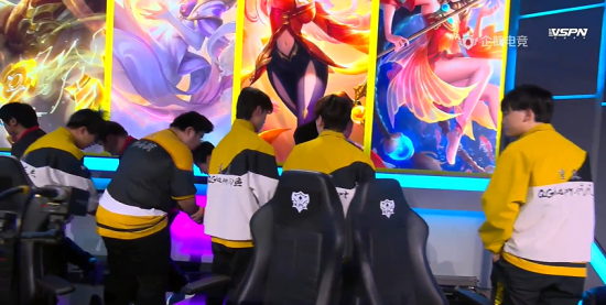 京东校园之星电竞大赛总决赛成功举办重塑校园电竞生态